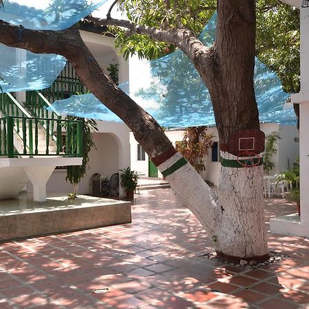 Hotel Vargas Airport Cartagena ภายนอก รูปภาพ